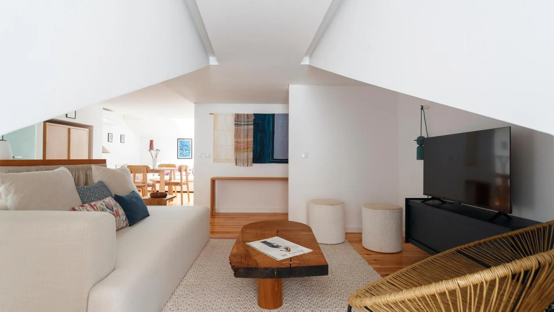 Guest house Charming Suites Chiado Lisbon