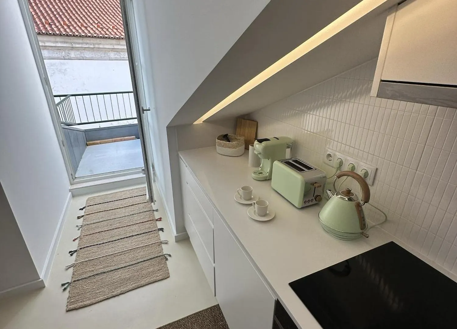 Charming Suites Chiado Lisbon 0*,