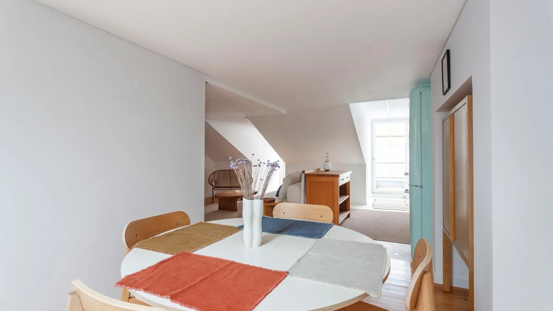 Charming Suites Chiado Lisbon Guest house